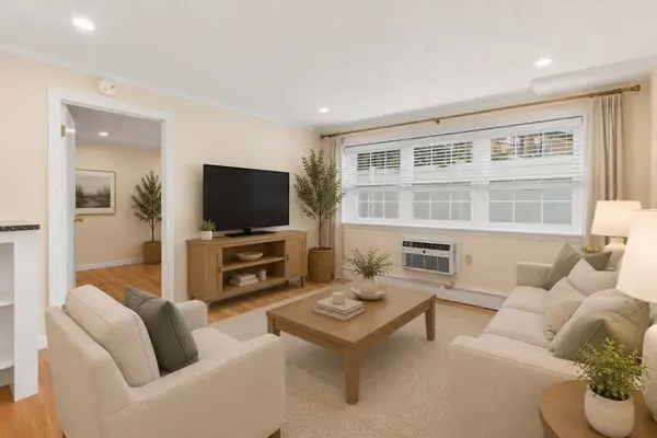 5 Cass St #2, Boston, MA 02132