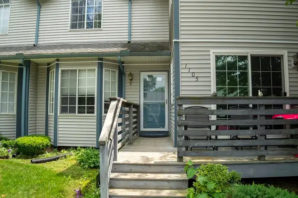 104 Johnson Rd #1105, Chicopee, MA 01022
