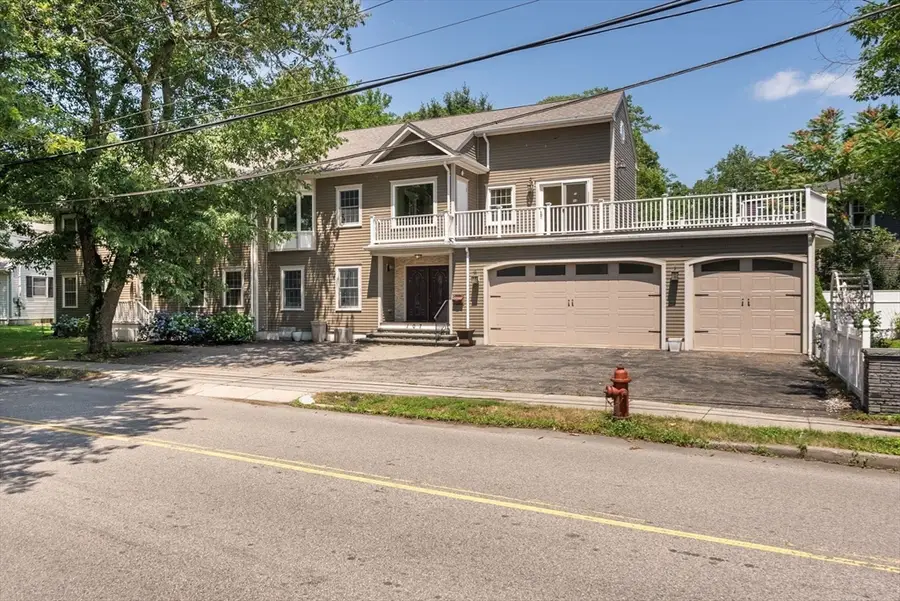 107 Rowe Street, Newton, MA 02465 - #3