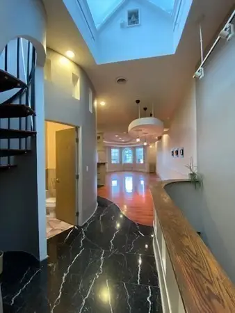 171 Beacon Street #PH, Boston, MA 02116