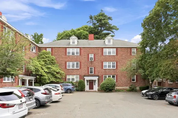 112 Maple St #4, Malden, MA 02148