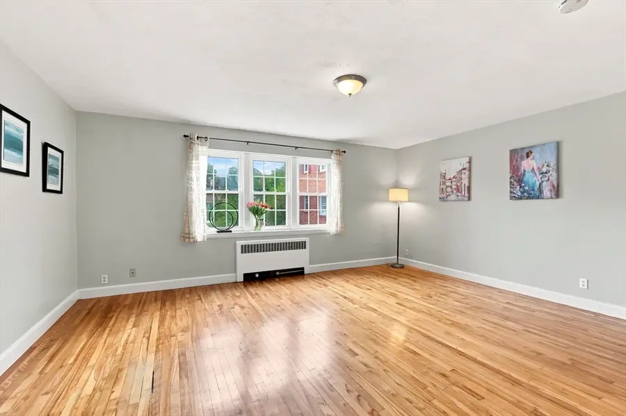 112 Maple St #4, Malden, MA 02148 - #3