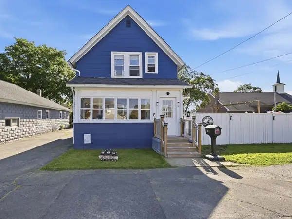 28 Cedar St, Ludlow, MA 01056