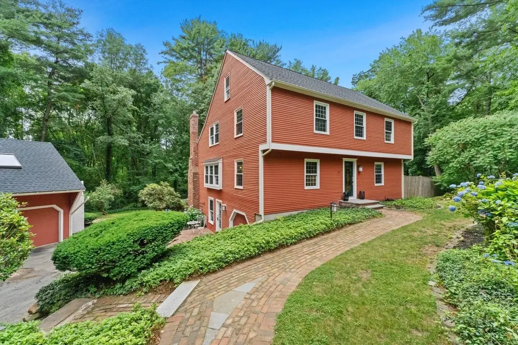 8 Partridge Hill Rd, Southborough, MA 01772 - #1