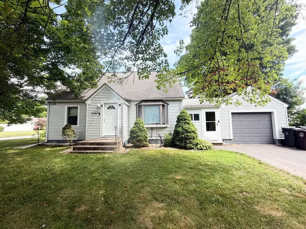 15 Kenwood Street, Westfield, MA 01085 - #1