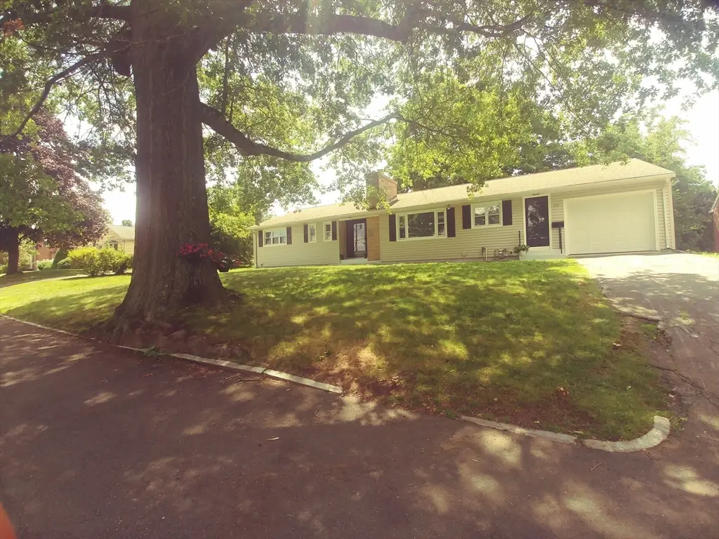 68 Dayton St, Springfield, MA 01118 - #1