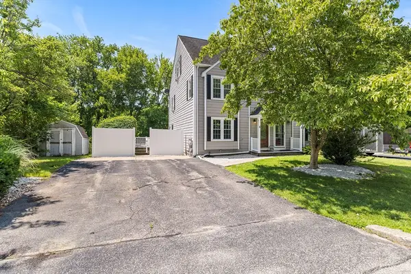 6 Michelle Ln #6, Blackstone, MA 01504