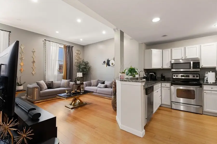170 Oxford St #403, Lynn, MA 01901 - #3