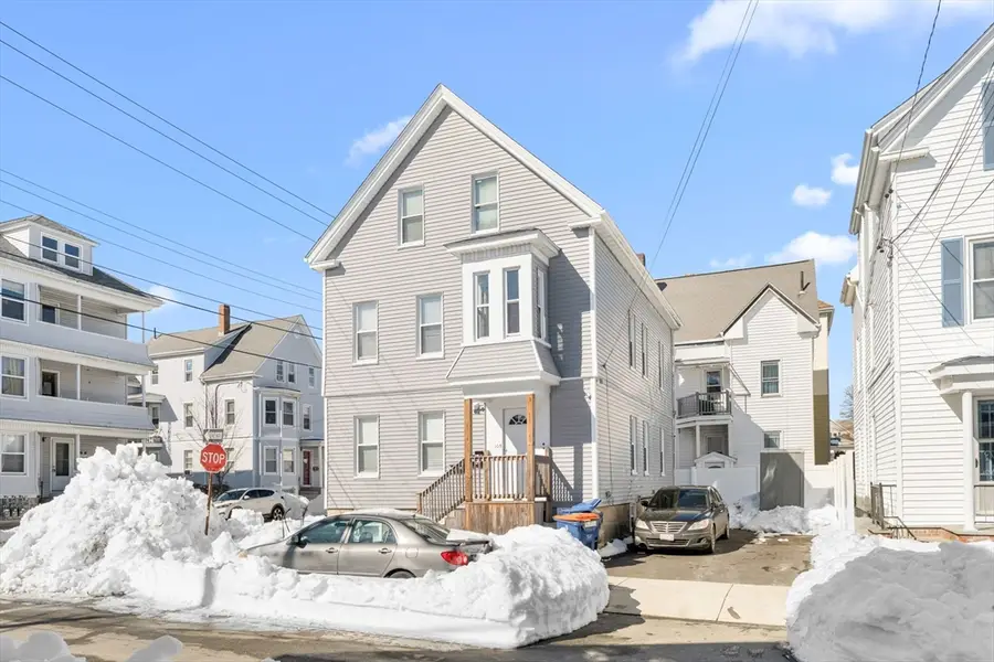 105 Thompson St, New Bedford, MA 02740 - #2