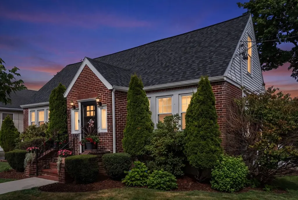 25 Piermont St, Watertown, MA 02472 - #1