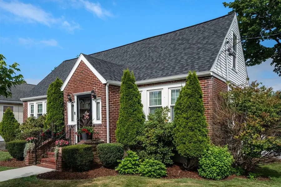 25 Piermont St, Watertown, MA 02472 - #2