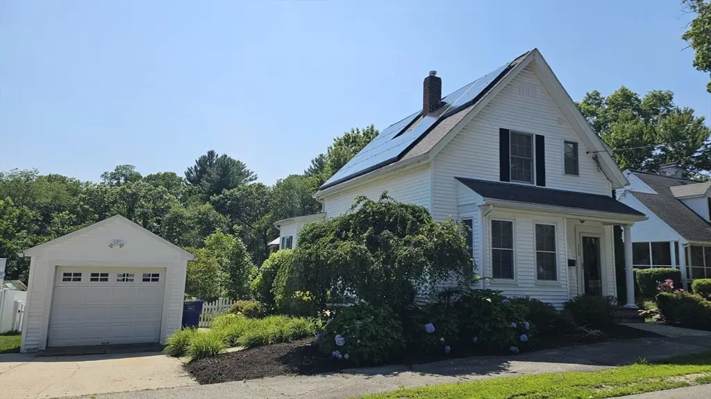 112 Dutcher St, Hopedale, MA 01747 - #1
