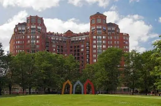 10 Rogers #702, Cambridge, MA 02142