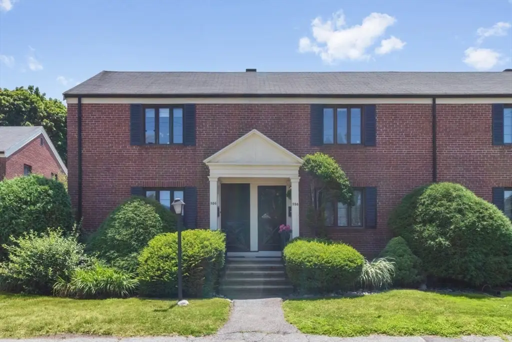 958 Belmont St #958, Watertown, MA 02472 - #1