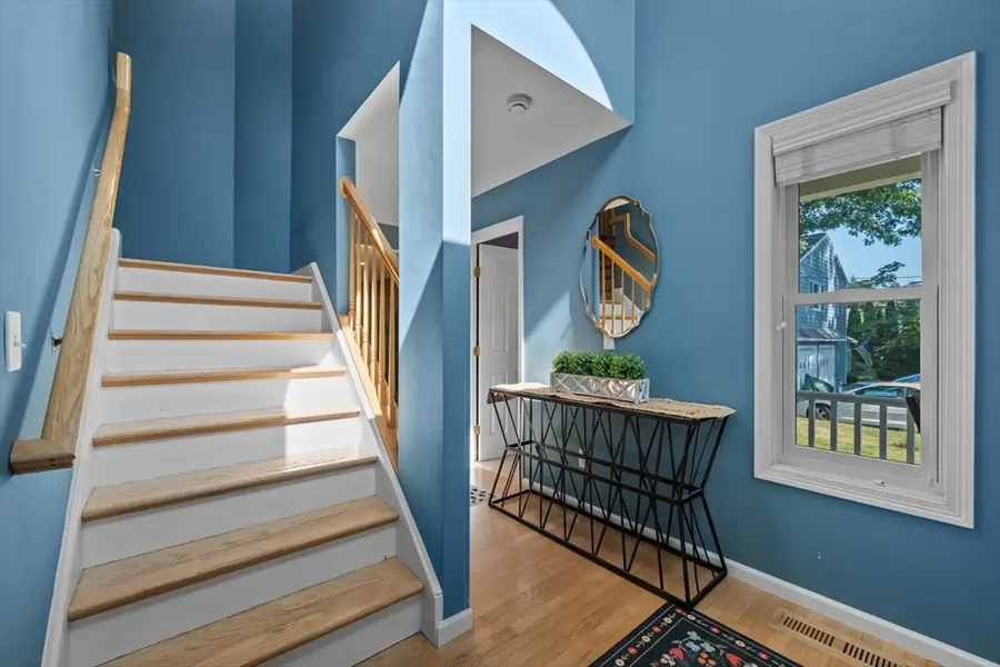 17 Rock Ave, Hudson, MA 01749 - #3