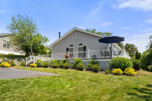 36A Headlands Circle, Plymouth, MA 02360