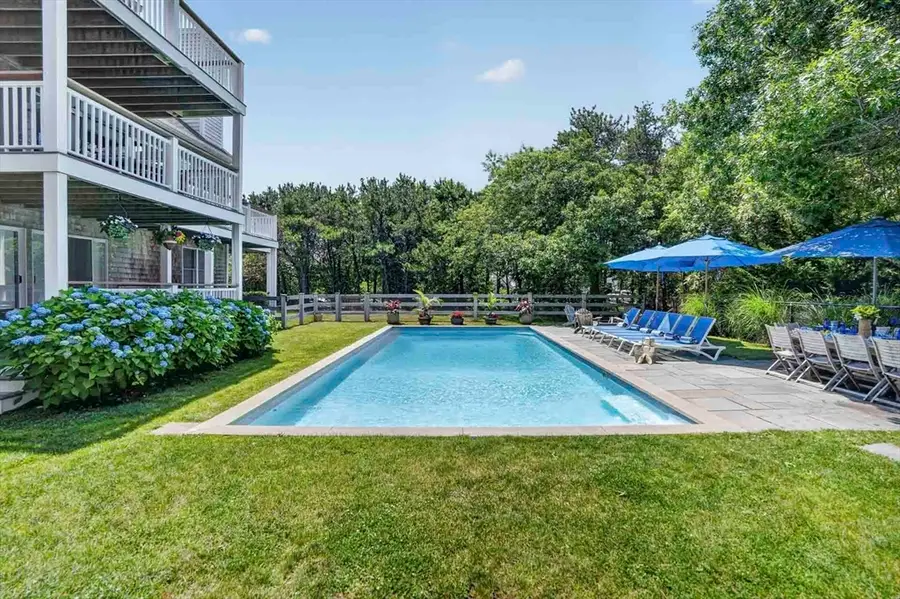 9 Thaxter Ln, Edgartown, MA 02539 - #3