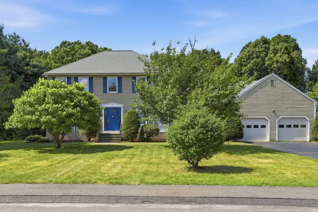 4 Oneida Place, Hudson, MA 01749 - #1