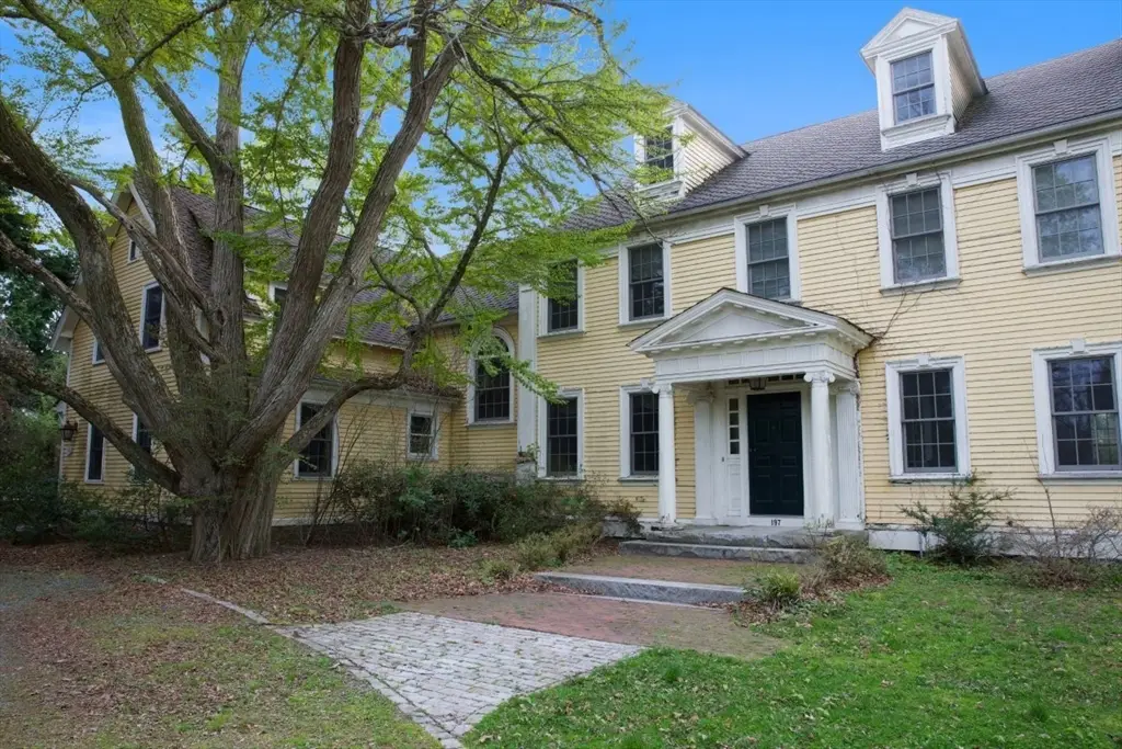 197 Rumstick Rd, Barrington, RI 02806 - #1