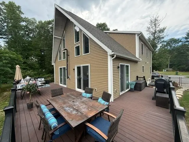 155 Elmer St, Pembroke, MA 02359 - #3