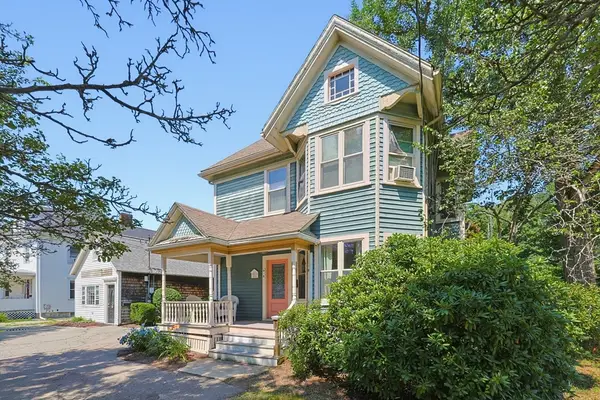 94-96 Central Street, Foxboro, MA 02035