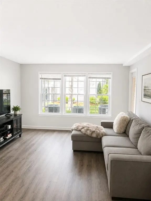 14 Walden Dr #4, Natick, MA 01760 - #3