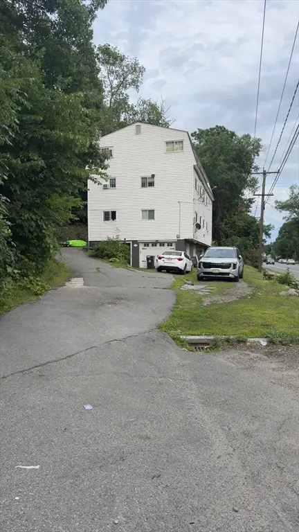 747 River St #2, Haverhill, MA 01832 - #1