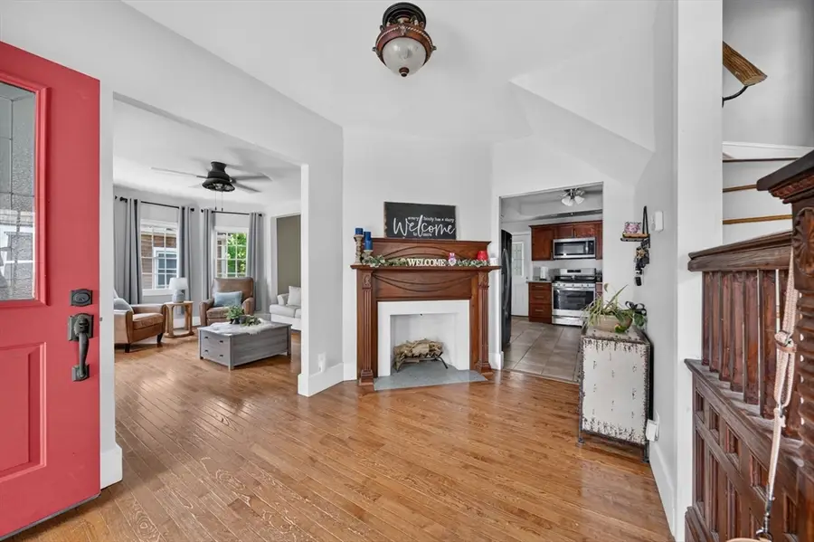 31 Chancery St, New Bedford, MA 02740 - #3