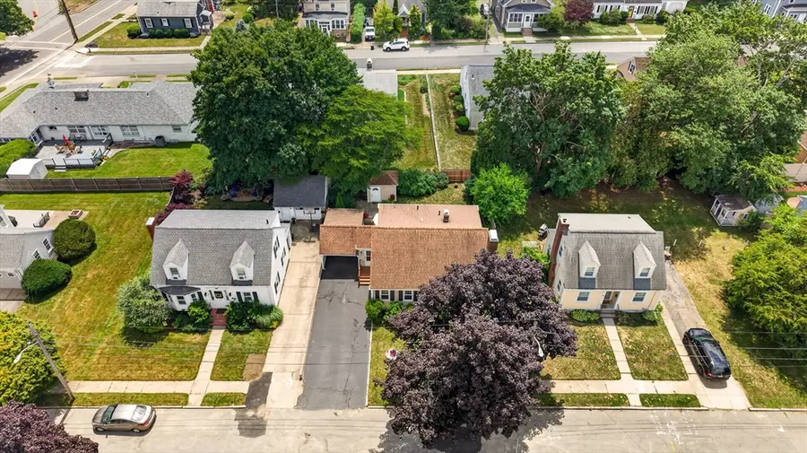 22 Evelyn St., New Bedford, MA 02745 - #3