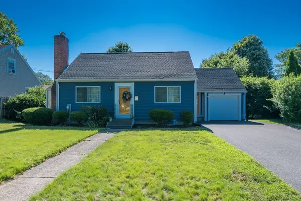 379 Roosevelt Ave, Springfield, MA 01118