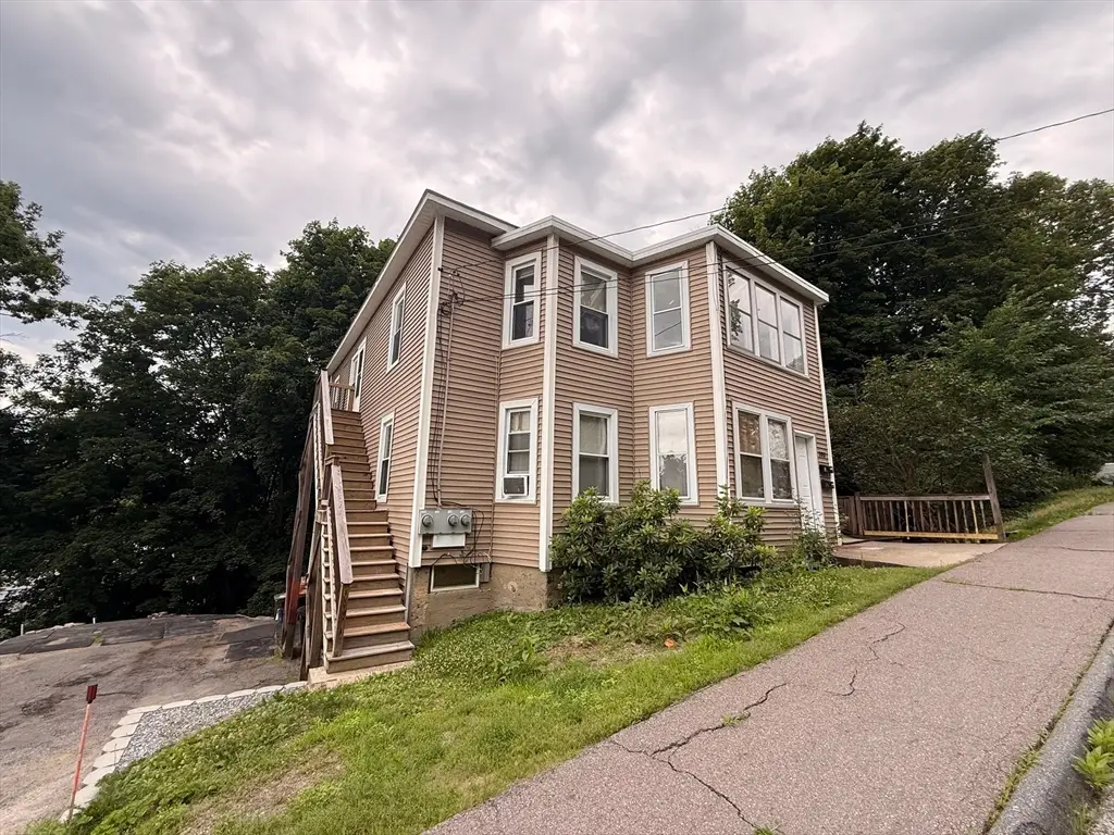105 Grant St, Gardner, MA 01440 - #1
