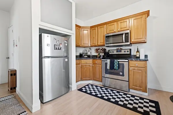 1810 Dorchester Ave #7, Boston, MA 02124