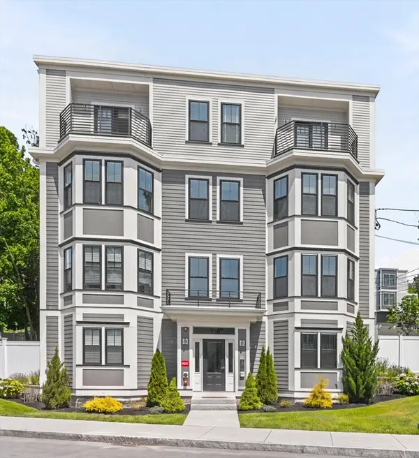 251 Minot Street #3, Boston, MA 02124