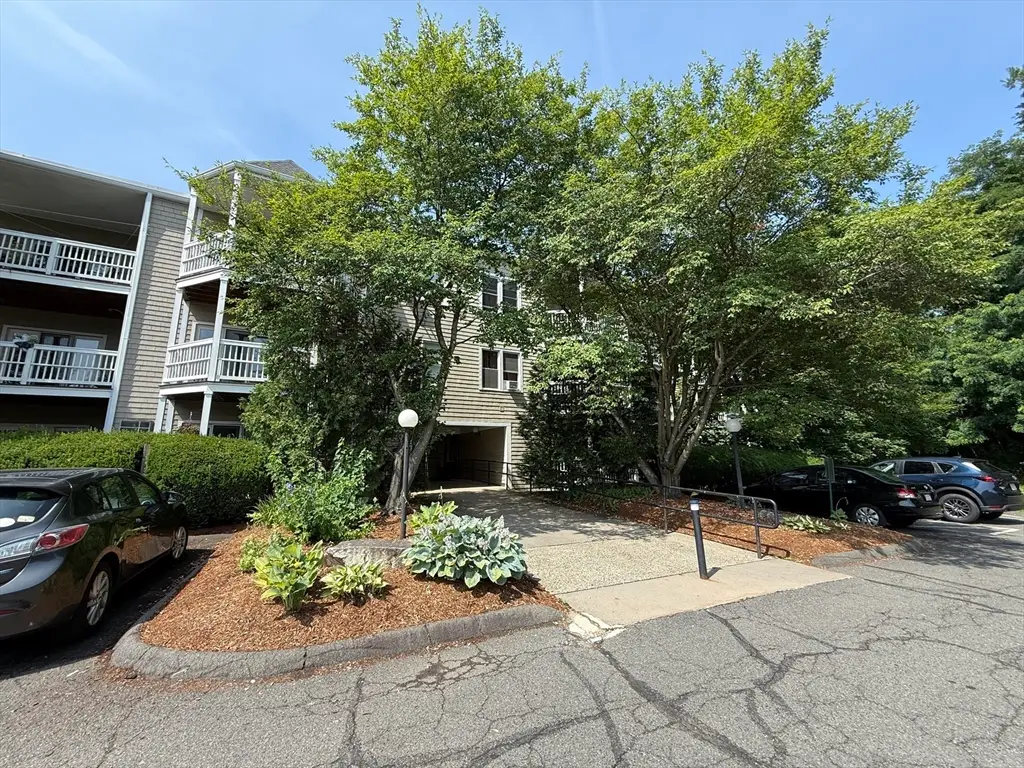 23 Randolph Place #108, Northampton, MA 01060 - #1