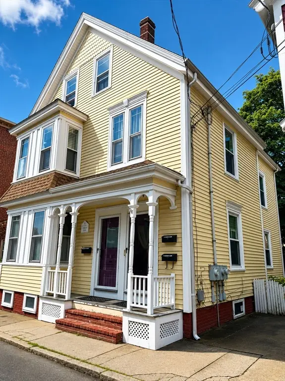 1-3 Howard St, Salem, MA 01970