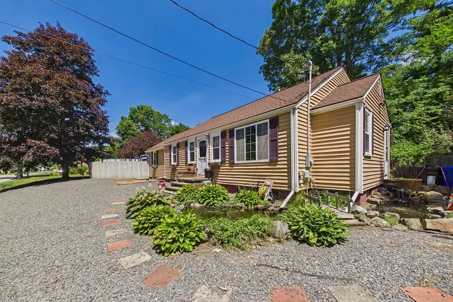 85 Alfred Lord Blvd, Taunton, MA 02780 - #3