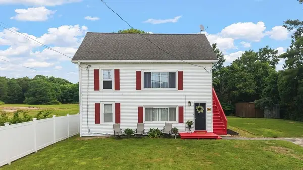 66 Middle Rd, Acushnet, MA 02743