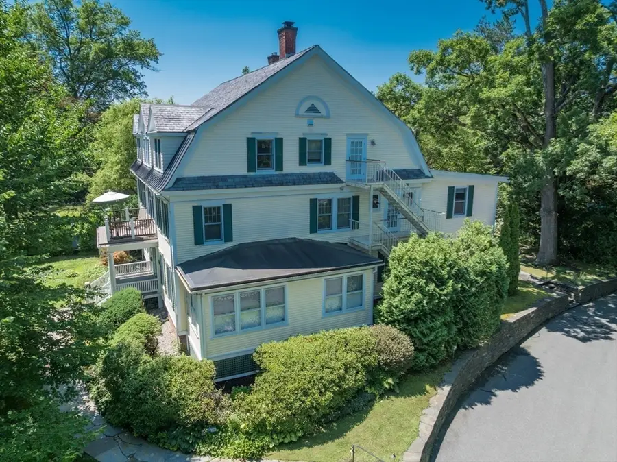 88 Round Hill Rd #2, Northampton, MA 01060 - #2
