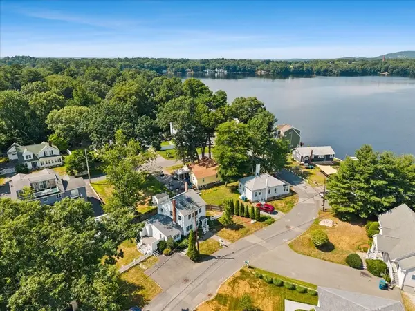 62 Pleasant Cir, Canton, MA 02021