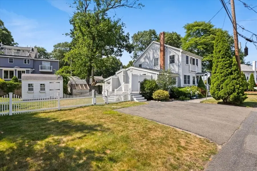 62 Pleasant Cir, Canton, MA 02021 - #2