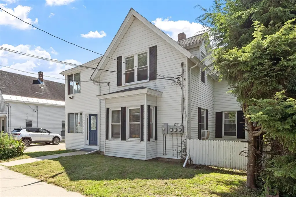 205 Pine St, Gardner, MA 01440 - #1