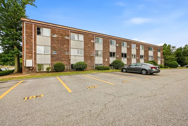 7 Weld St #44, Framingham, MA 01702