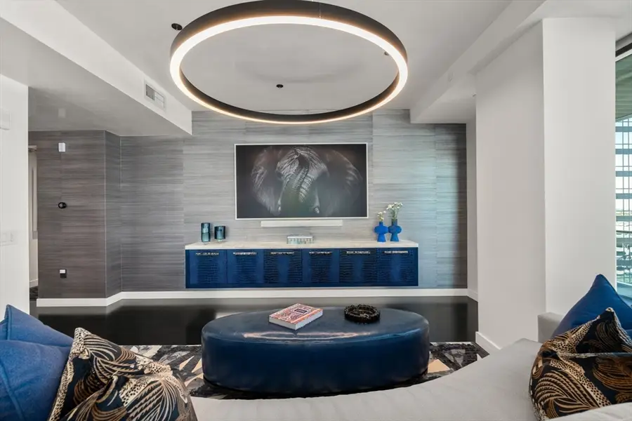 150 Seaport Blvd. #10E, Boston, MA 02210 - #2