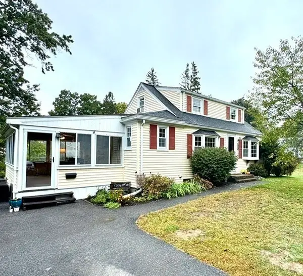 158 Rowayne Park, Bridgewater, MA 02324
