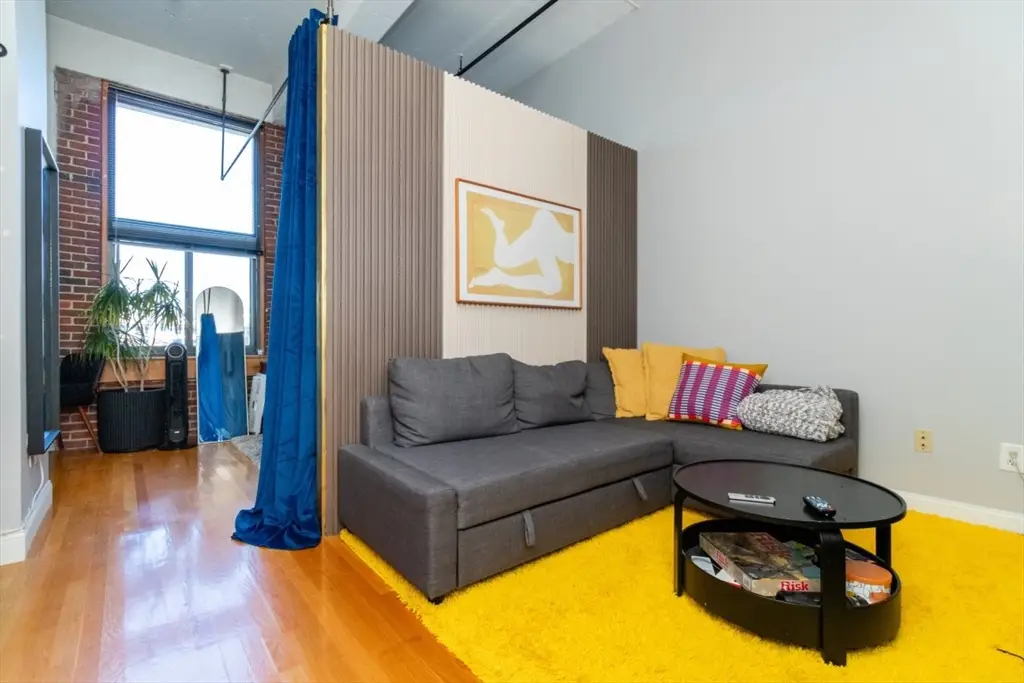 320 W 2nd St #303, Boston, MA 02127 - #1