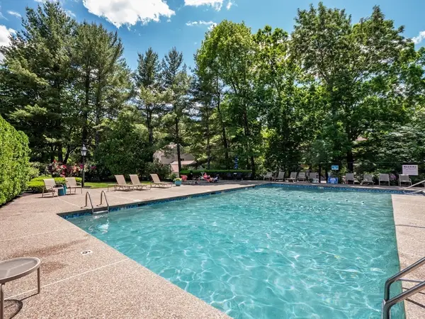 770 Salisbury St. #330, Worcester, MA 01609