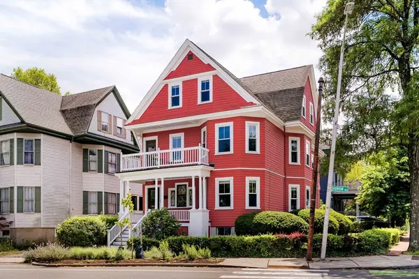 328 Huron Avenue, Cambridge, MA 02138