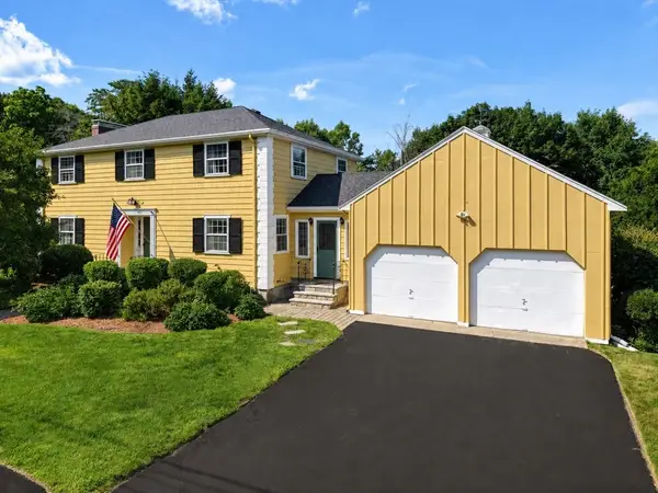 19 Belmont Rd, Wakefield, MA 01880