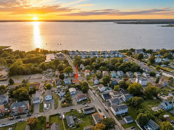 175 Slade St, Fall River, MA 02724