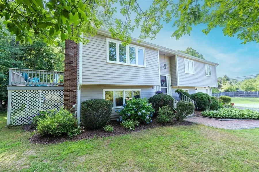 11 Fairview Ln, Weymouth, MA 02190 - #2